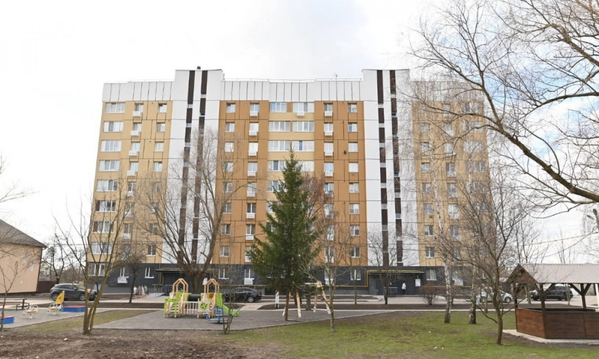 Від руїн до сучасного житла: у Бородянці відновили два багатоповерхові будинки
