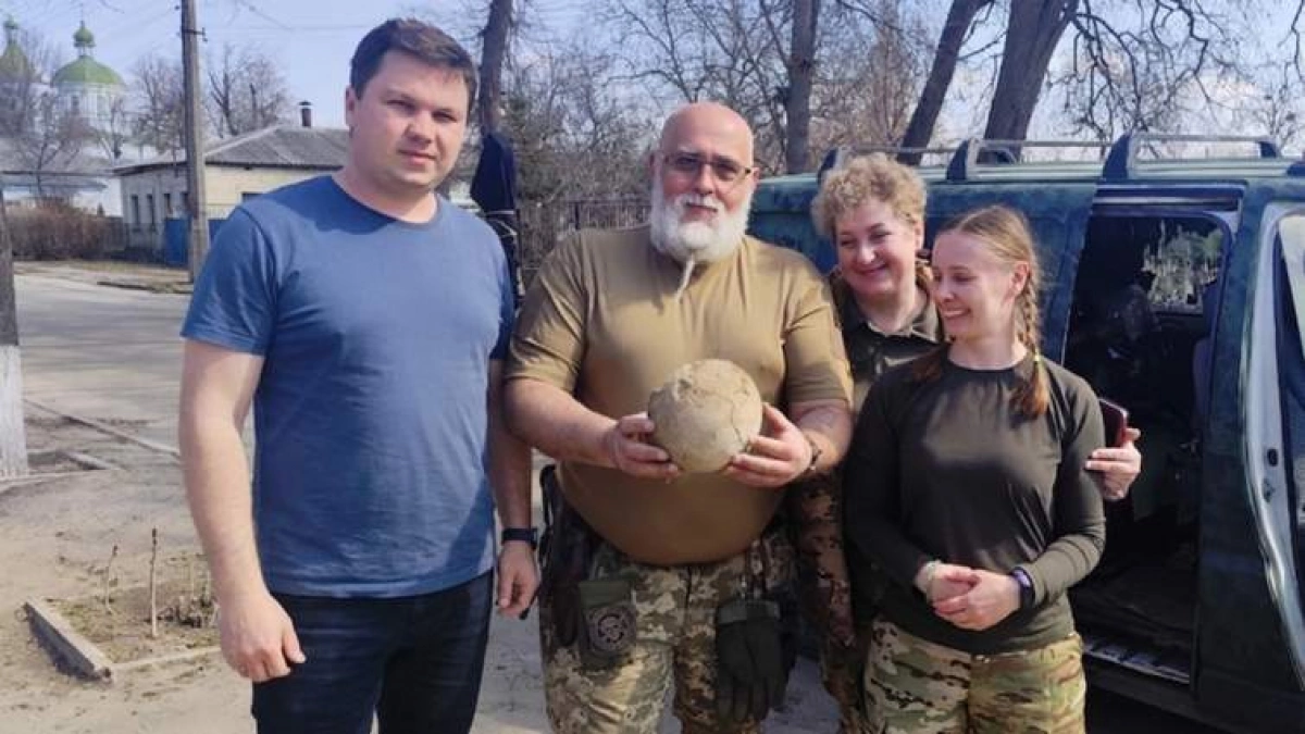 Мамонт під Києвом: військові знайшли кістки віком 25 тисяч років