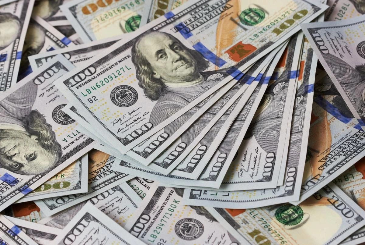Україна отримала $1,3 млрд від Японії: що це дає Києву