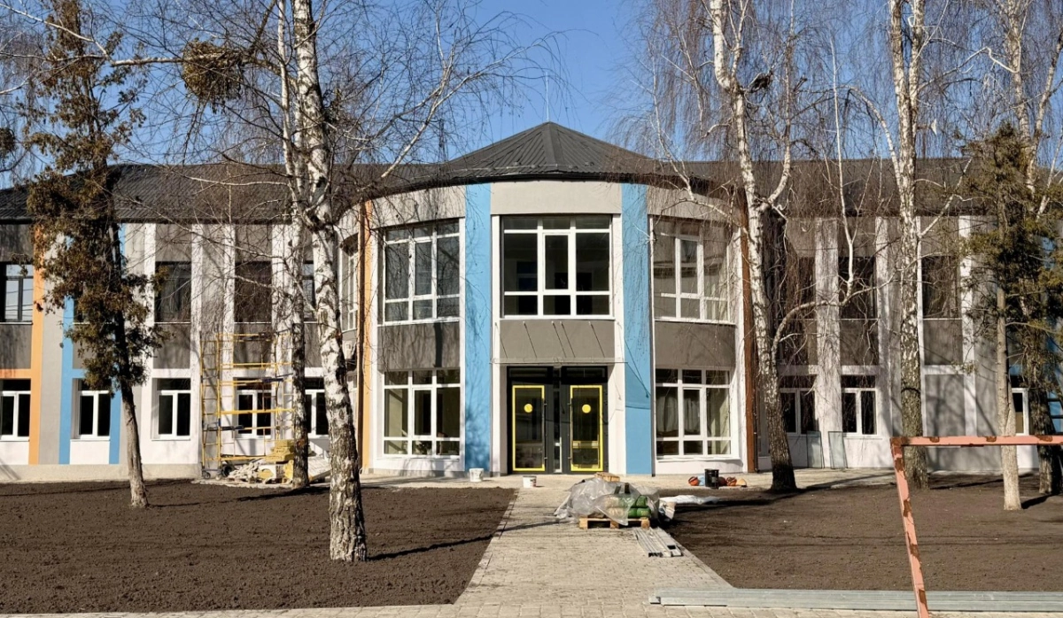 У Гостомелі завершується відновлення Початкової школи №1: що оновили