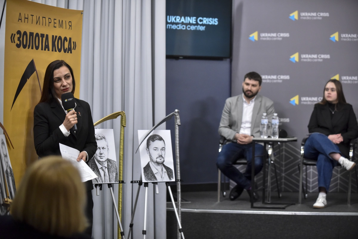 «Золота коса-2025»: хто з нардепів і чиновників підіграє тютюновій індустрії
