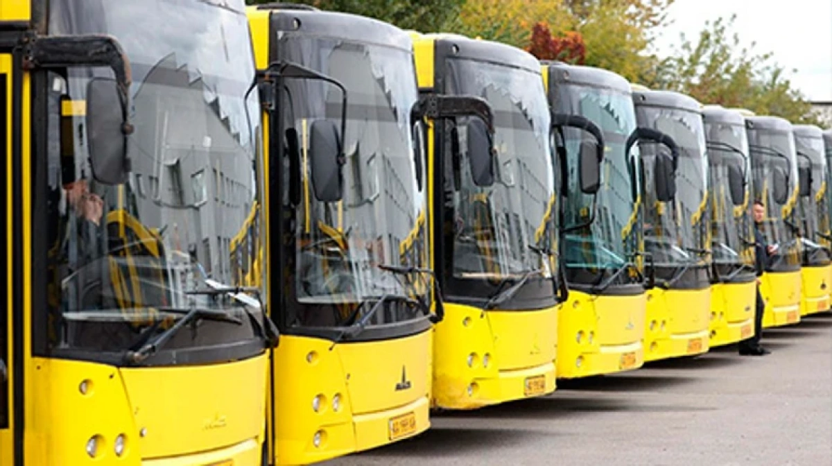 У Києві змінять маршрути автобусів через ярмарки: перелік