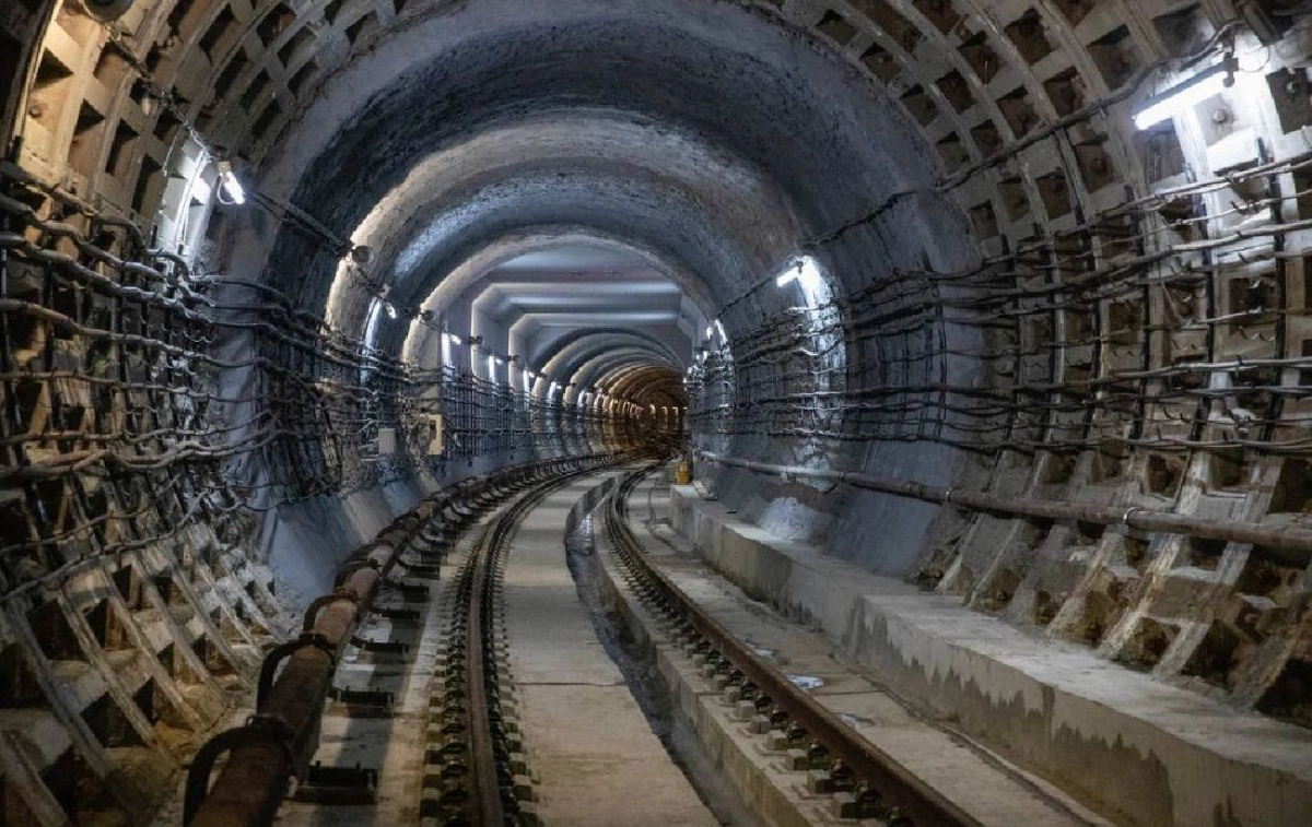 У Києві заявили про пошкодження тунелю метро на Деміївській гілці