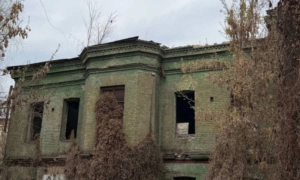 Пам’ятка занепадає: садиба Шишкіна у центрі Києва опинилася на межі знищення