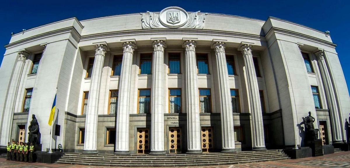 Посилки з-за кордону можуть подорожчати: Рада підтримала скасування пільги до 150 євро