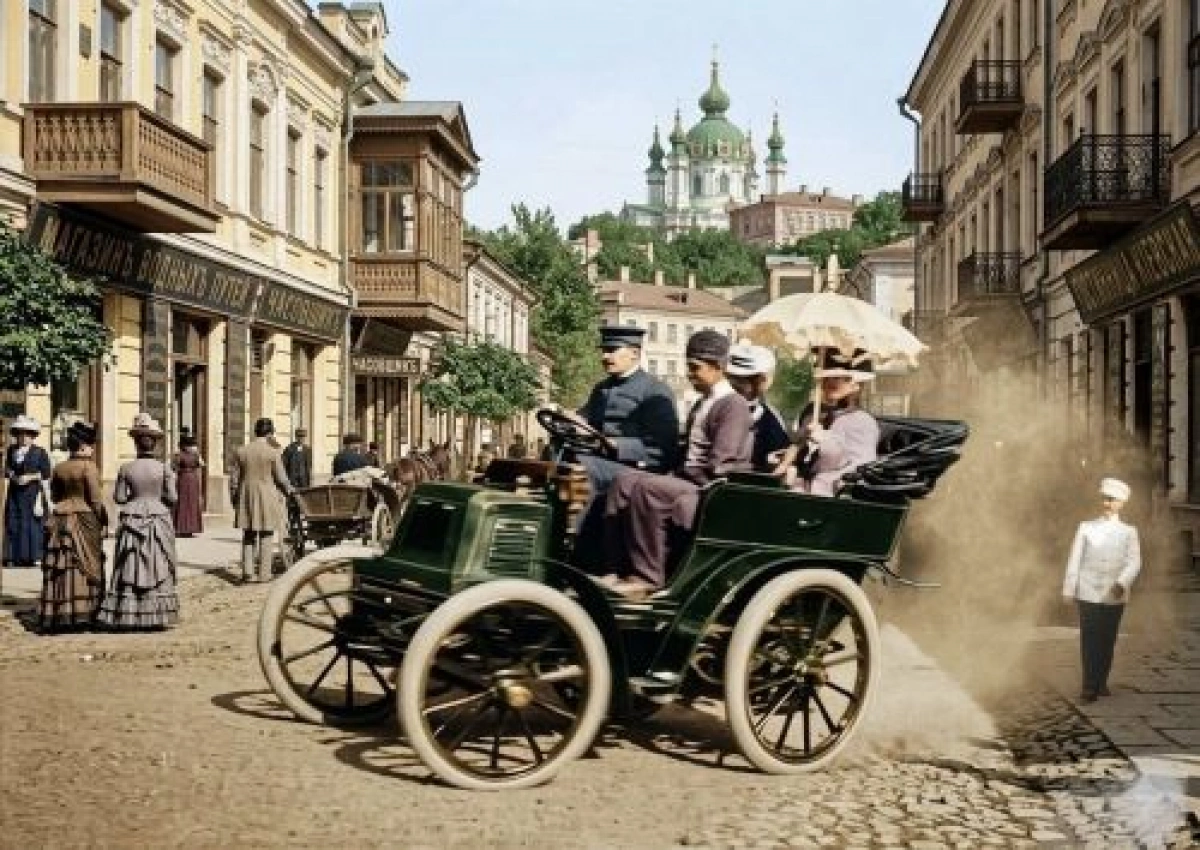 Яким був перший автомобіль у Києві: історики знайшли унікальне фото