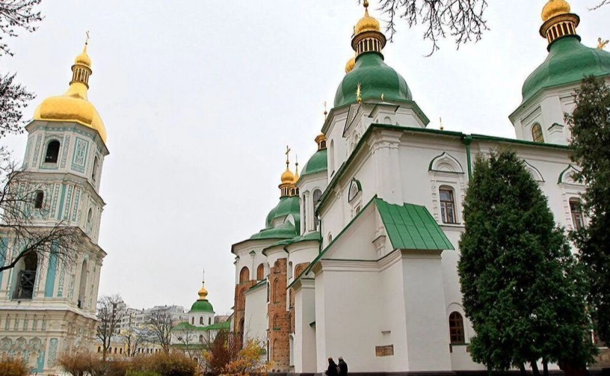 Великдень у Софії Київській: співи, ярмарок і відроджені традиції