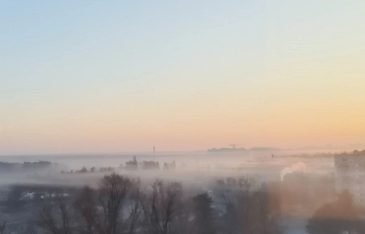Небезпека для Києва - поруч із містом люди живуть у диму