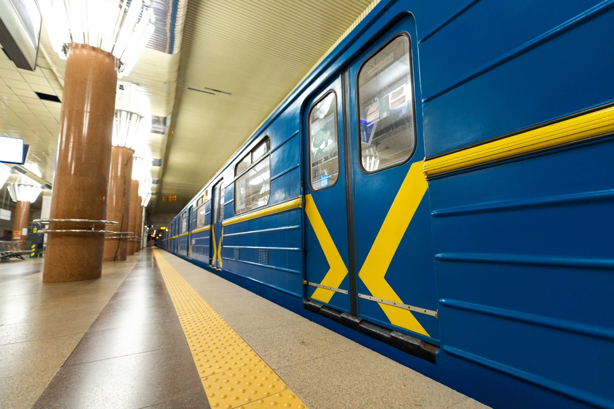 Артерія незламності: як працює Київський метрополітен у 2026 році