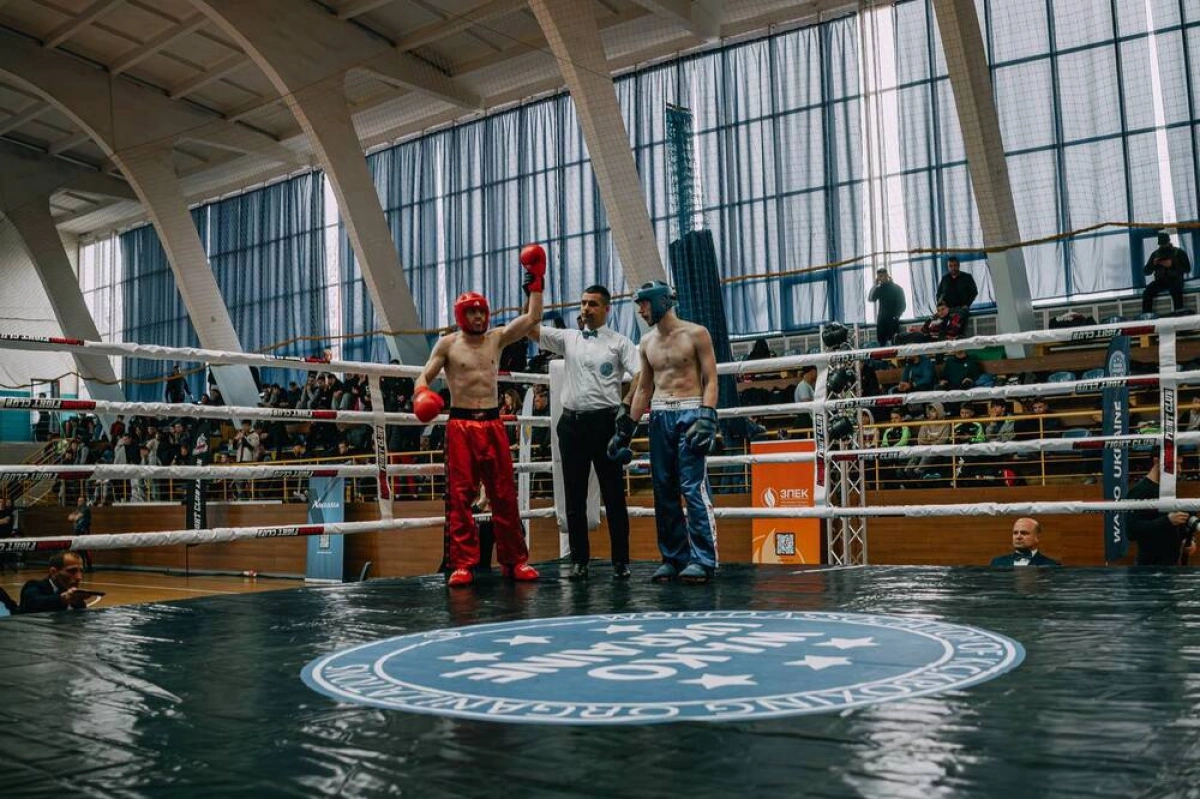 Золото чемпіонату України: спортсмен із Бучі Ярослав Клименко став найсильнішим у кікбоксингу
