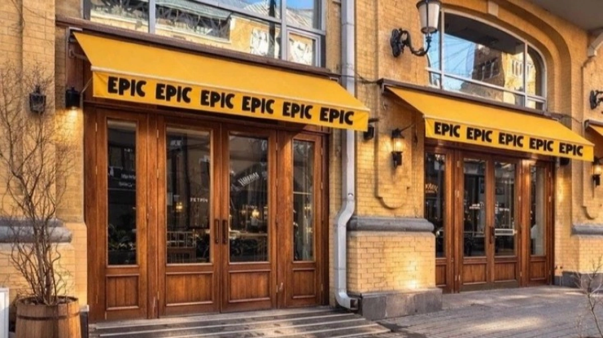 Сирні ванни на Бессарабці: легендарний львівський Epic Cheeseburger відкривається у Києві