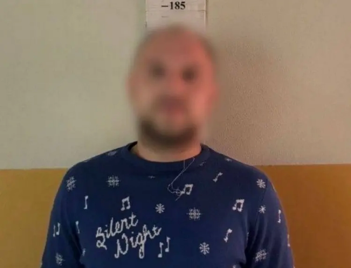 У Києві п’яний чоловік із сокирою намагався відібрати скутер у підлітка