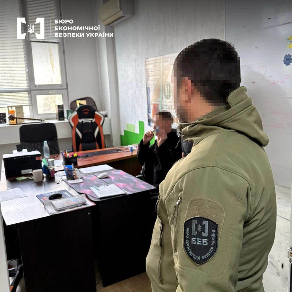БЕБ викрило масштабну схему контрафакту на Київщині: збитки оцінили у 5,5 млн грн