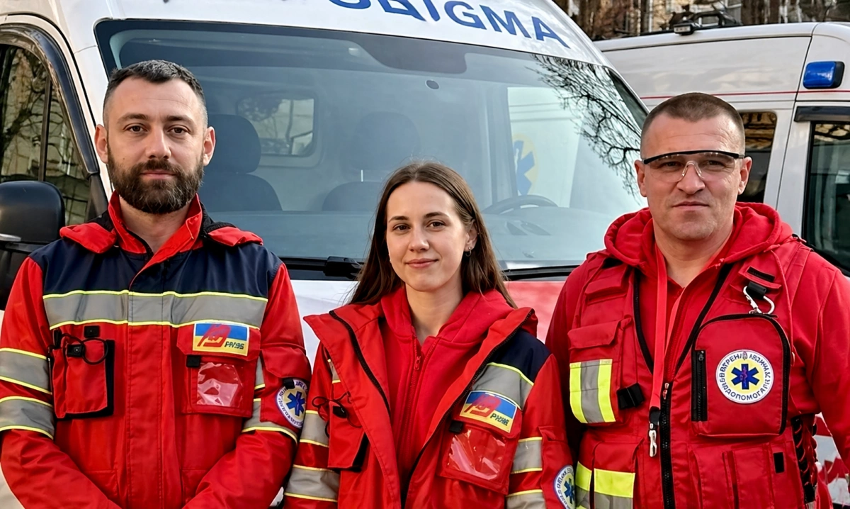 30 хвилин між життям і смертю: у Києві медики "відкачали" 89-річну жінку після зупинки серця