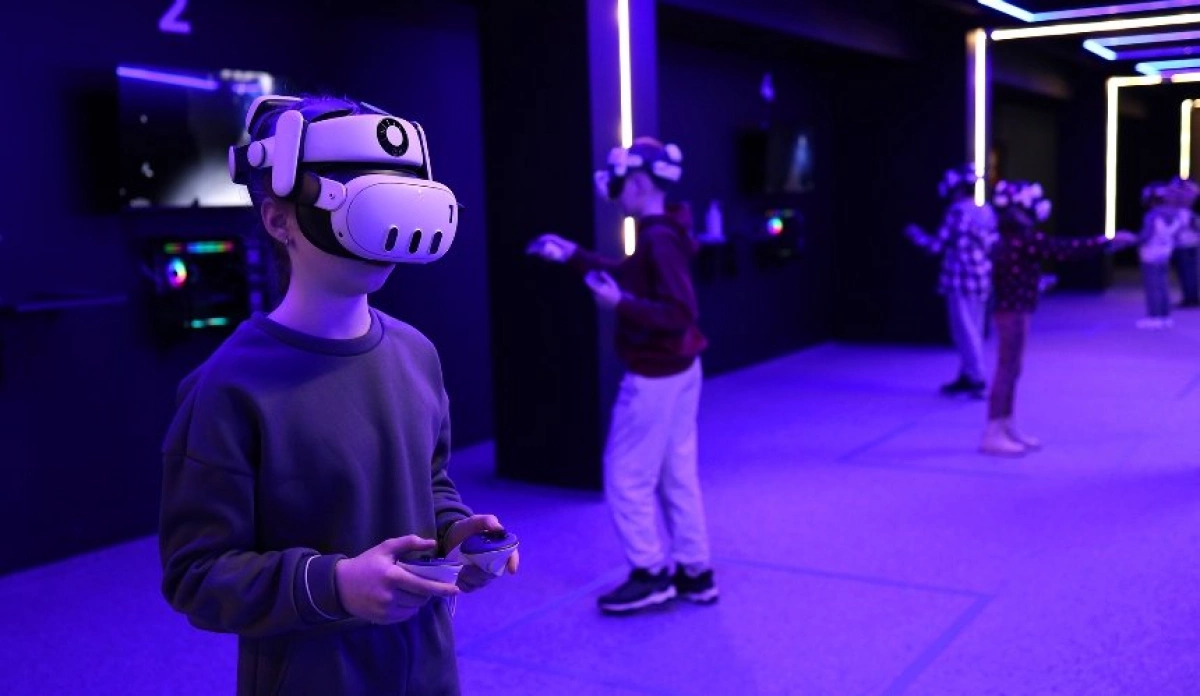 Новий VR-клуб у Києві: де на Дарниці святкують дні народження по-новому