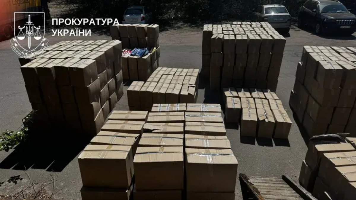 На Київщині викрили підпільний цех із виробництва підробленої кави світових брендів