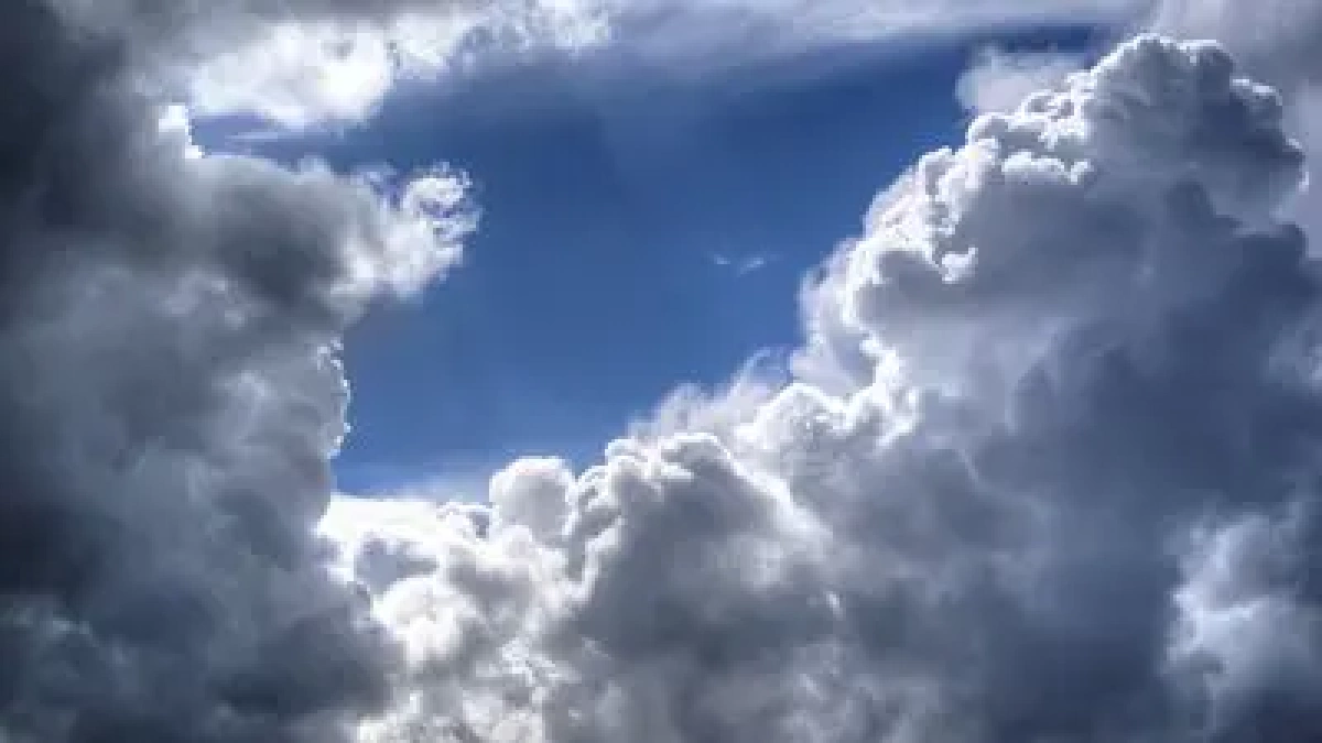 Погода у Києві 15 травня: синоптики обіцяють до +21 і мінливу хмарність