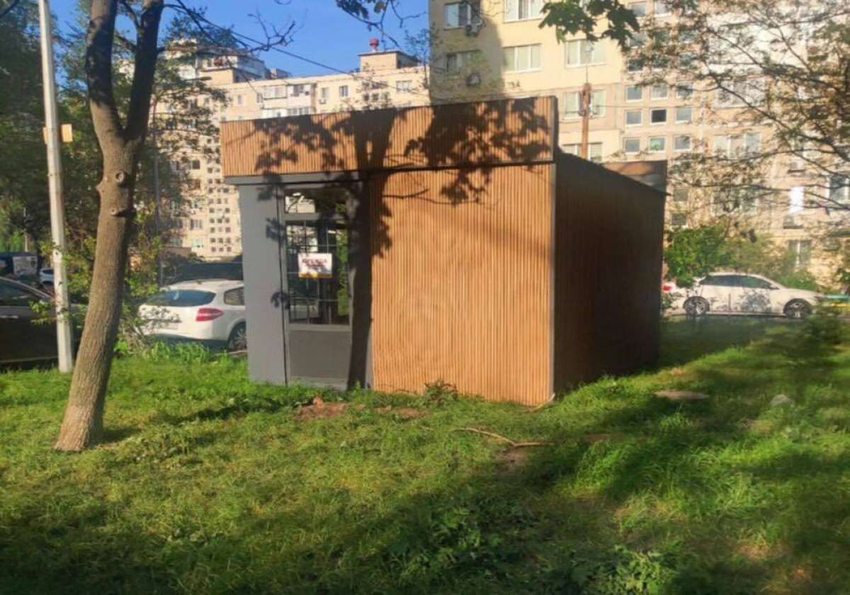 На Оболоні розгорівся конфлікт через МАФи: деякі кіоски з’явилися просто на зелених зонах