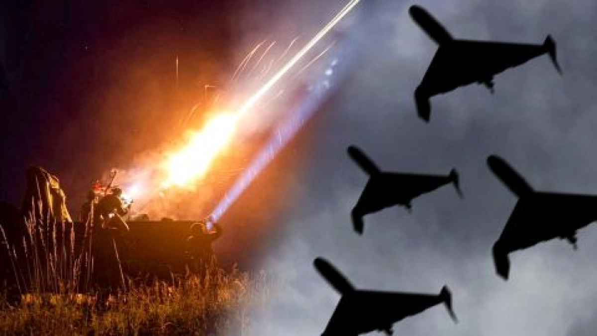 Ракетний удар по Києву: кількість постраждалих зросла, уламки пошкодили будинки у Солом’янському та Дарницькому районах
