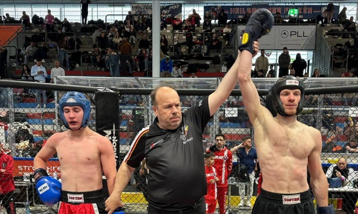 Кікбоксер із Бучі Юрій Корнєєв здобув золото на чемпіонаті Європи ISKA 2026 у Німеччині