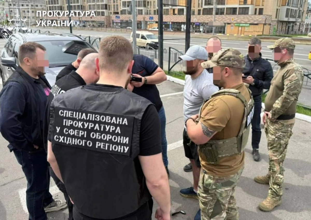 Серійне хабарництво в Нацгвардії: підполковнику вдруге оголосили підозру за вимагання 11 тис. доларів