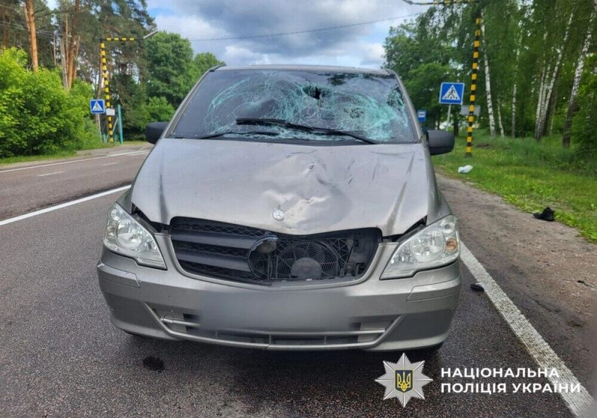 На Вишгородщині під час обгону через суцільну лінію водій збив пішохода — чоловік загинув