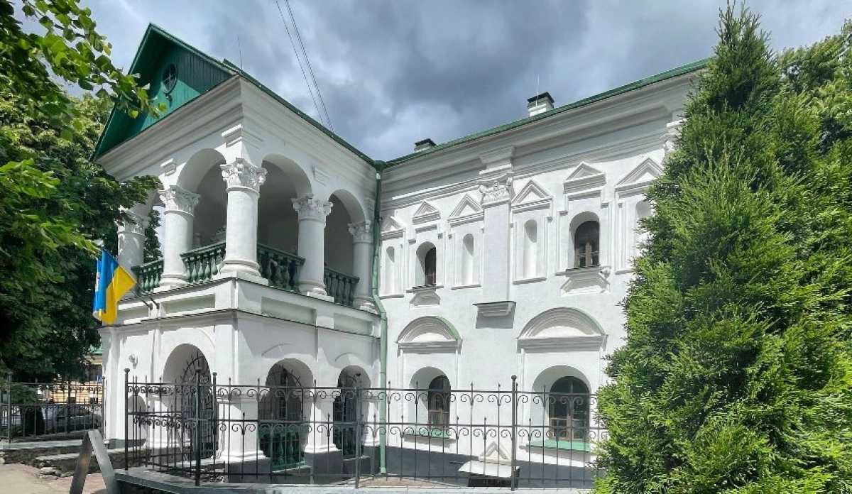 На Подолі відкрили оновлену «Кам’яницю київського війта»: що показує музей