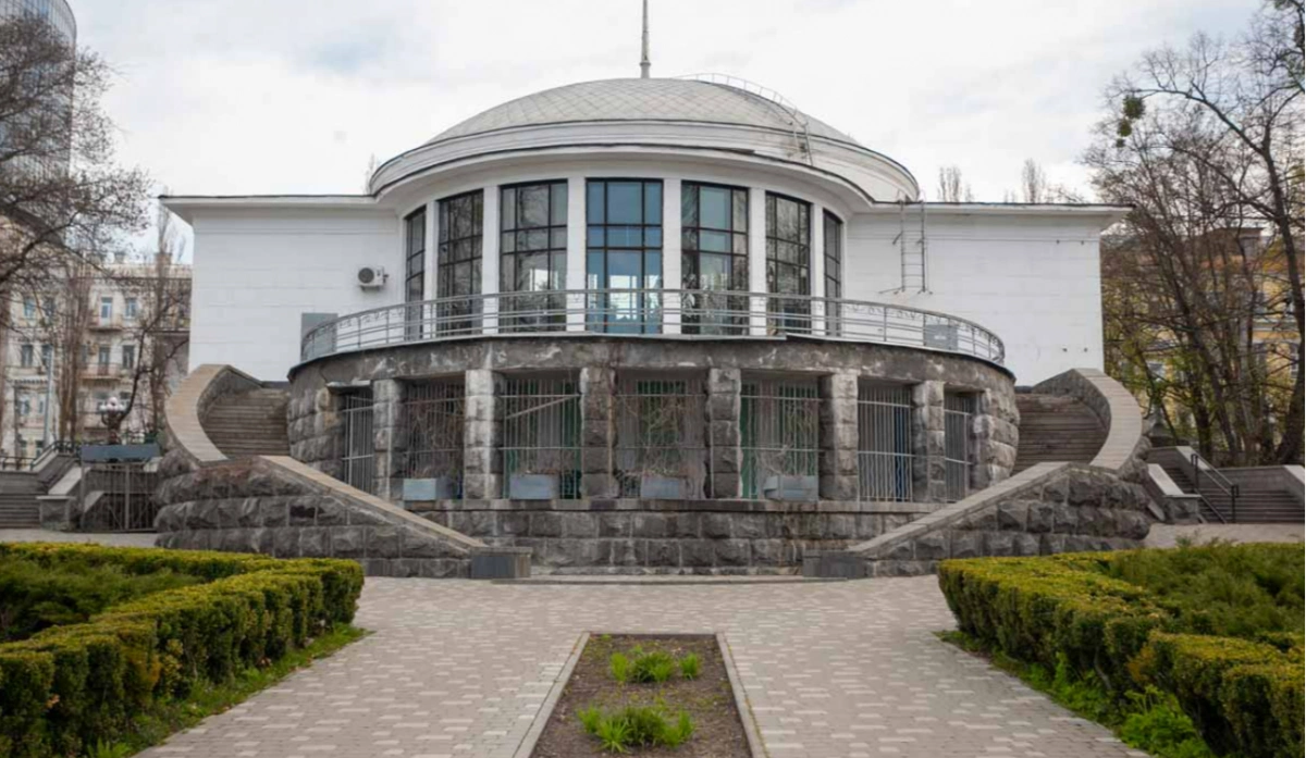 У ботсаду Фоміна у Києві вперше відкрили закриту частину для відвідувачів