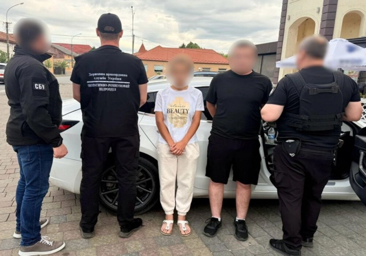 Жителів Київщини затримали на Закарпатті за організацію незаконного переправлення чоловіків до Румунії