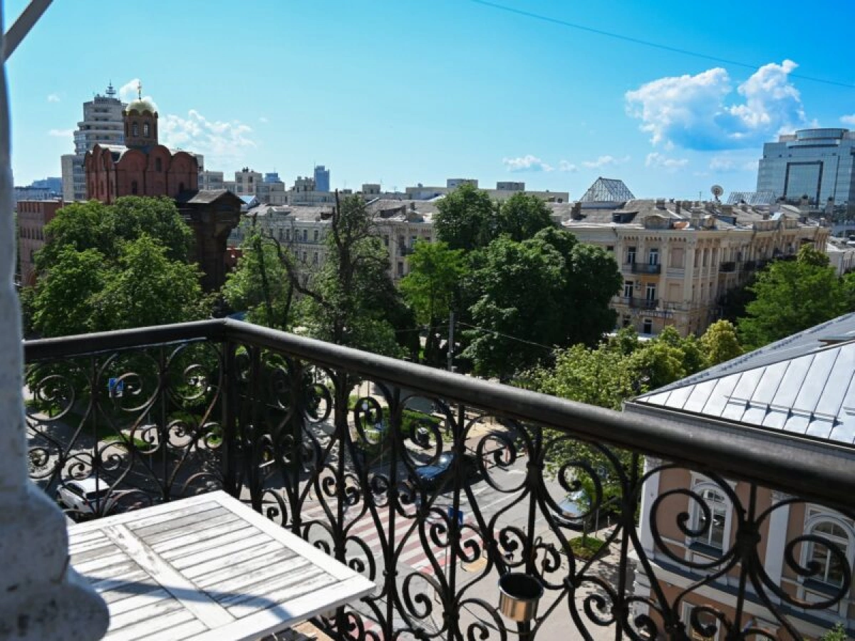 Квартиру російського пропагандиста Лєбєдєва в центрі Києва виставлять на аукціон
