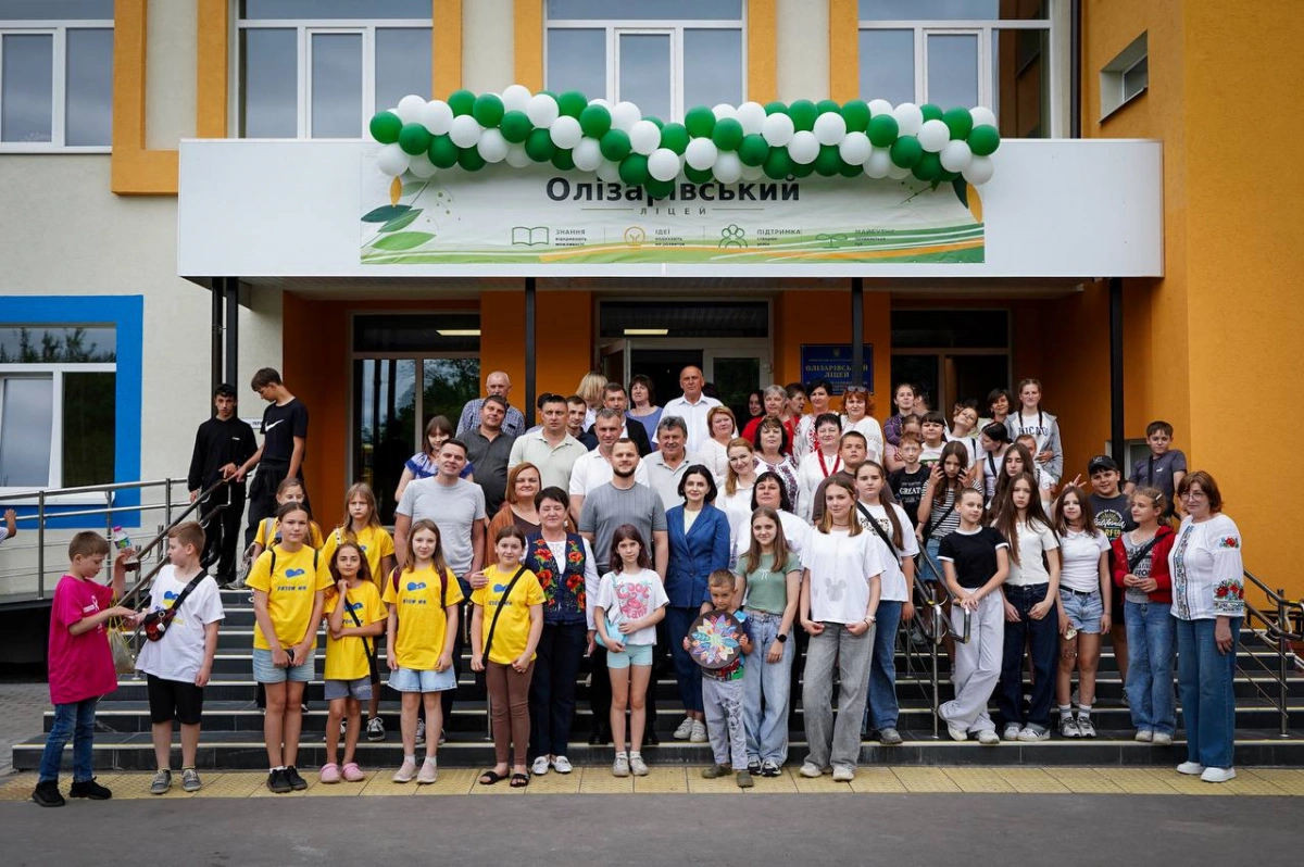 На Київщині відновили Олізарівський ліцей після руйнувань окупації: фото