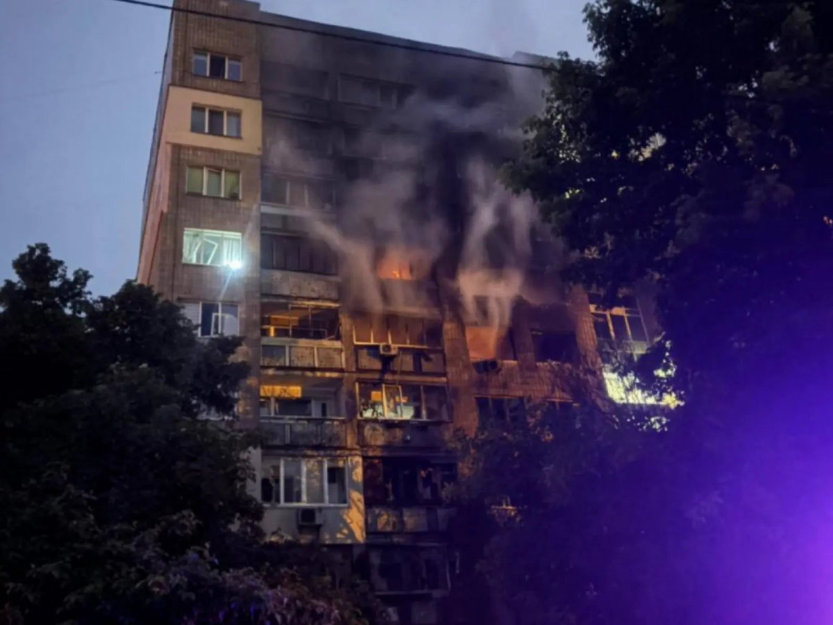 У Києві після російської атаки загинули щонайменше четверо людей, серед постраждалих є дитина