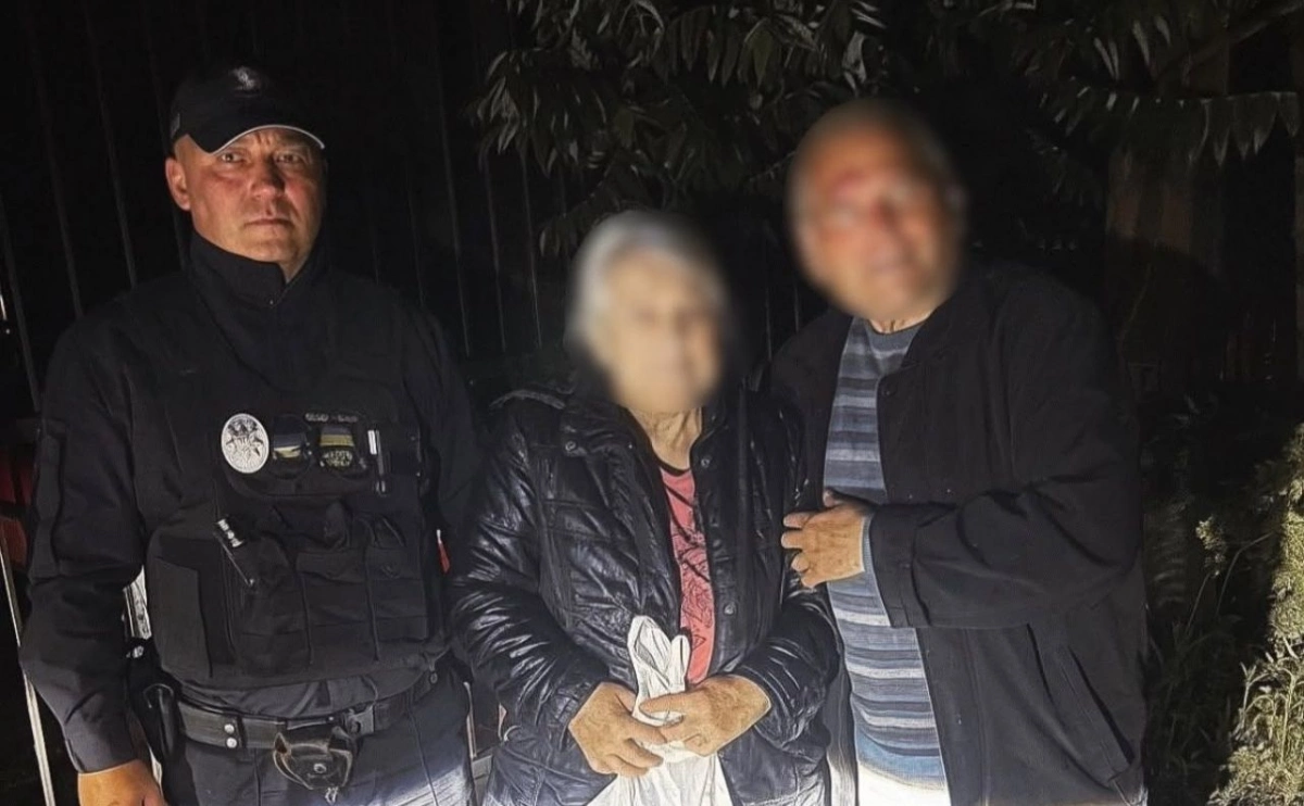Під час нічної атаки на Київщину поліцейські розшукали 79-річну жінку, яка зникла в Білогородці