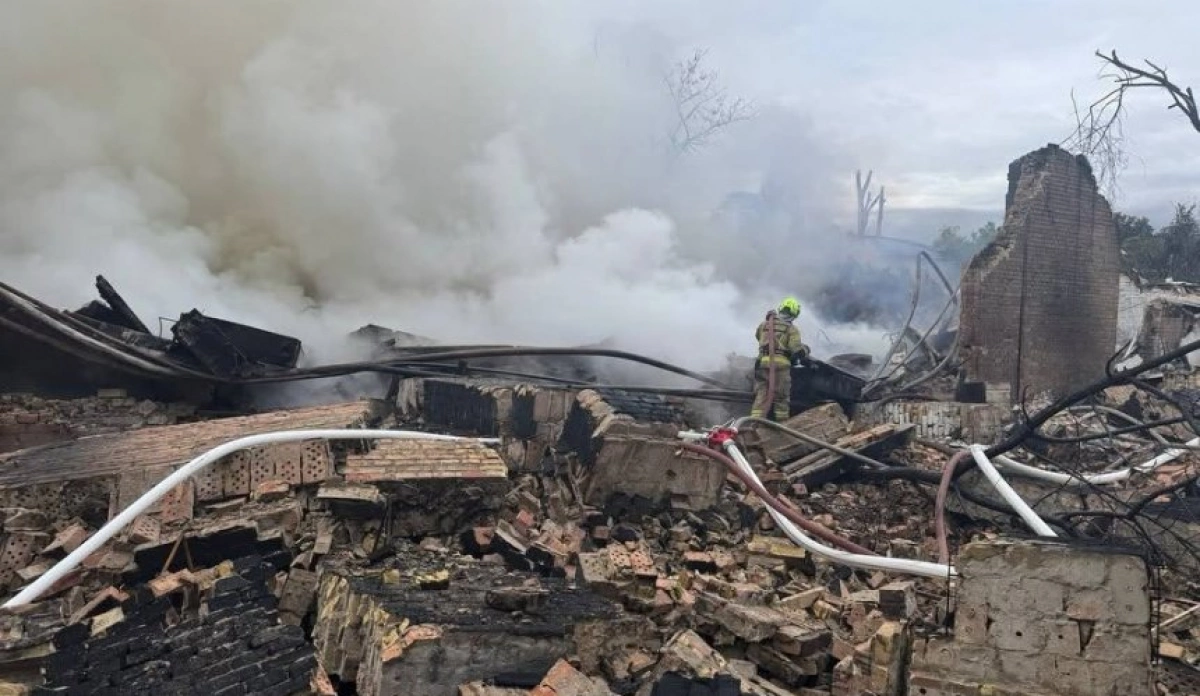 У десяти метрах від епіцентру: після удару по кіностудії Довженка дивом уціліли 600 унікальних фільмів