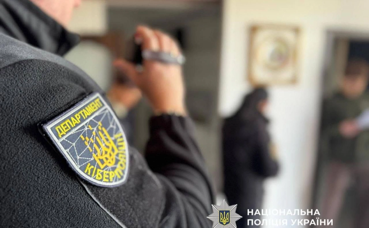 Купуєте авто в Києві? Кіберполіція назвала найнебезпечніші схеми шахраїв