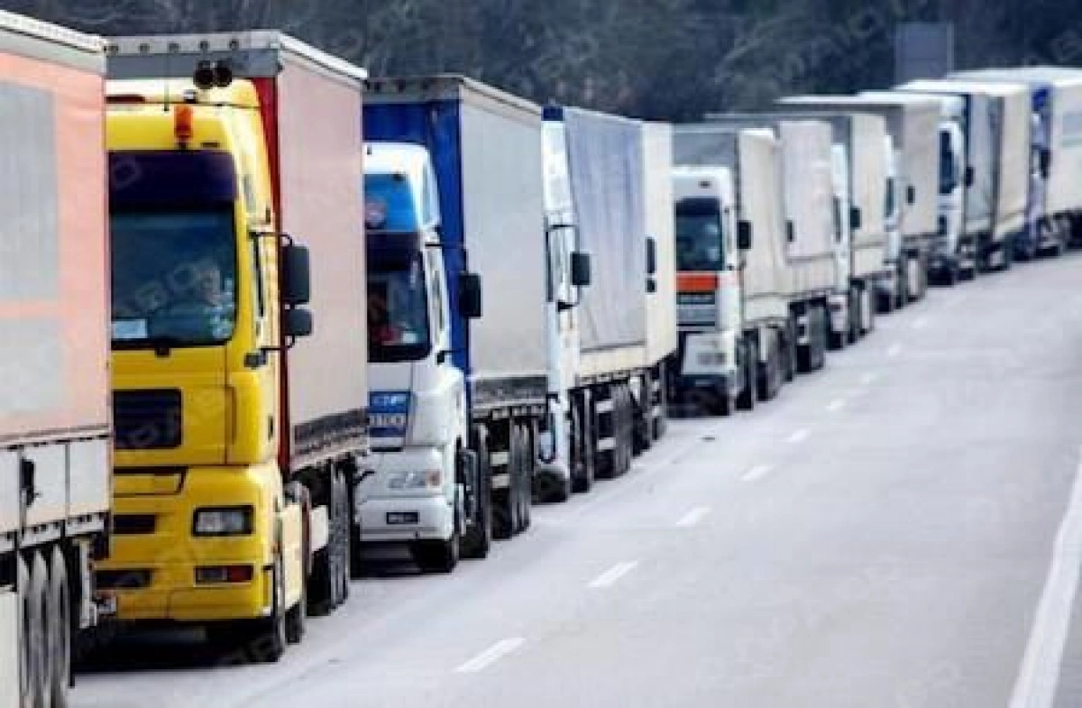 У Києві ввели обмеження руху для великовагового транспорту