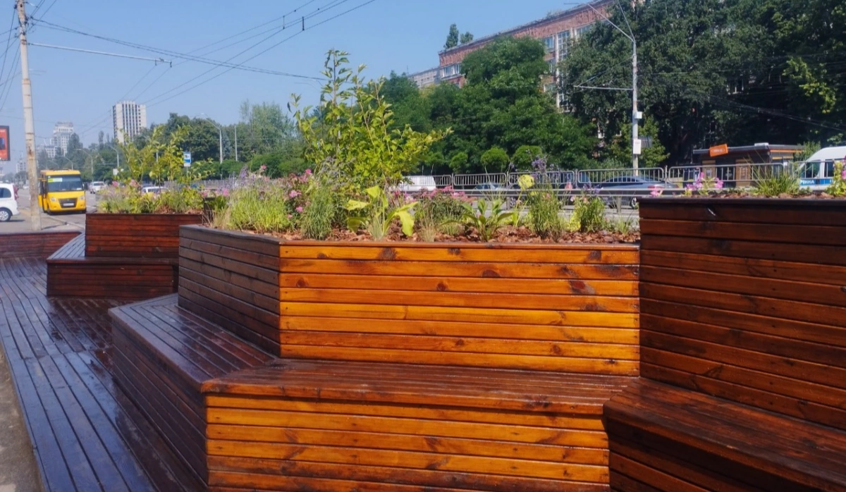 У двох районах Києва облаштовують зелені зони після демонтажу МАФів