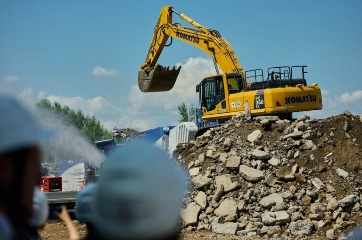 Делегація JICA відвідала Бородянку: Японія допомагає Київщині переробляти будівельні відходи