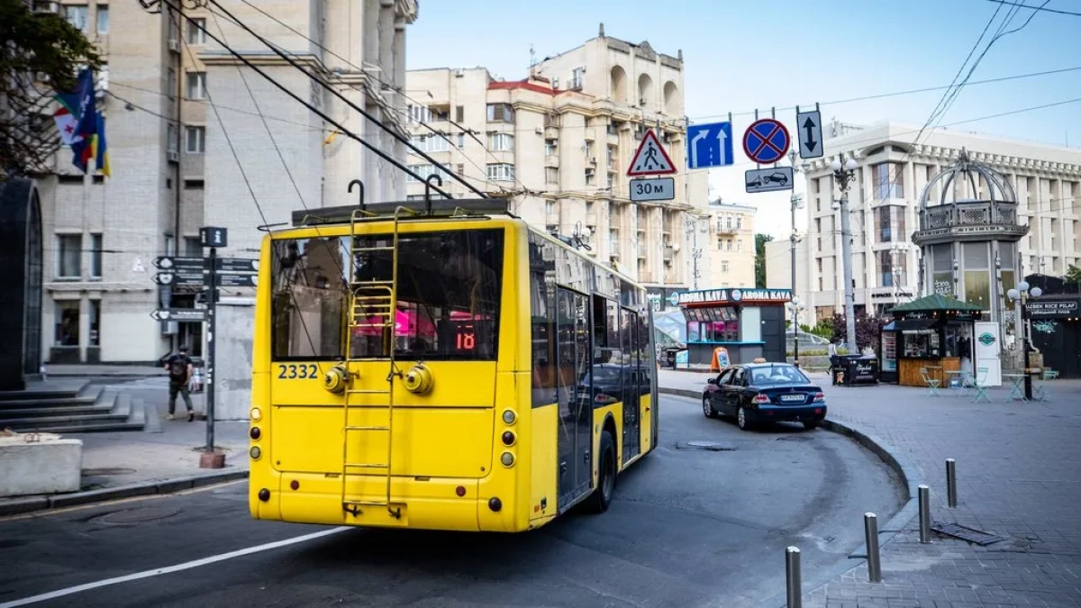 У Києві 4–5 липня змінять маршрути автобусів і тролейбусів через сезонні ярмарки