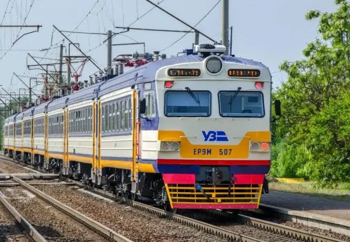 З 6 липня відновлює курсування електричка Фастів – Київ