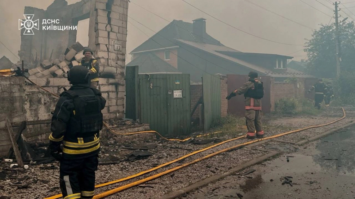 На Київщині після масованої атаки загинули троє людей, 26 постраждали