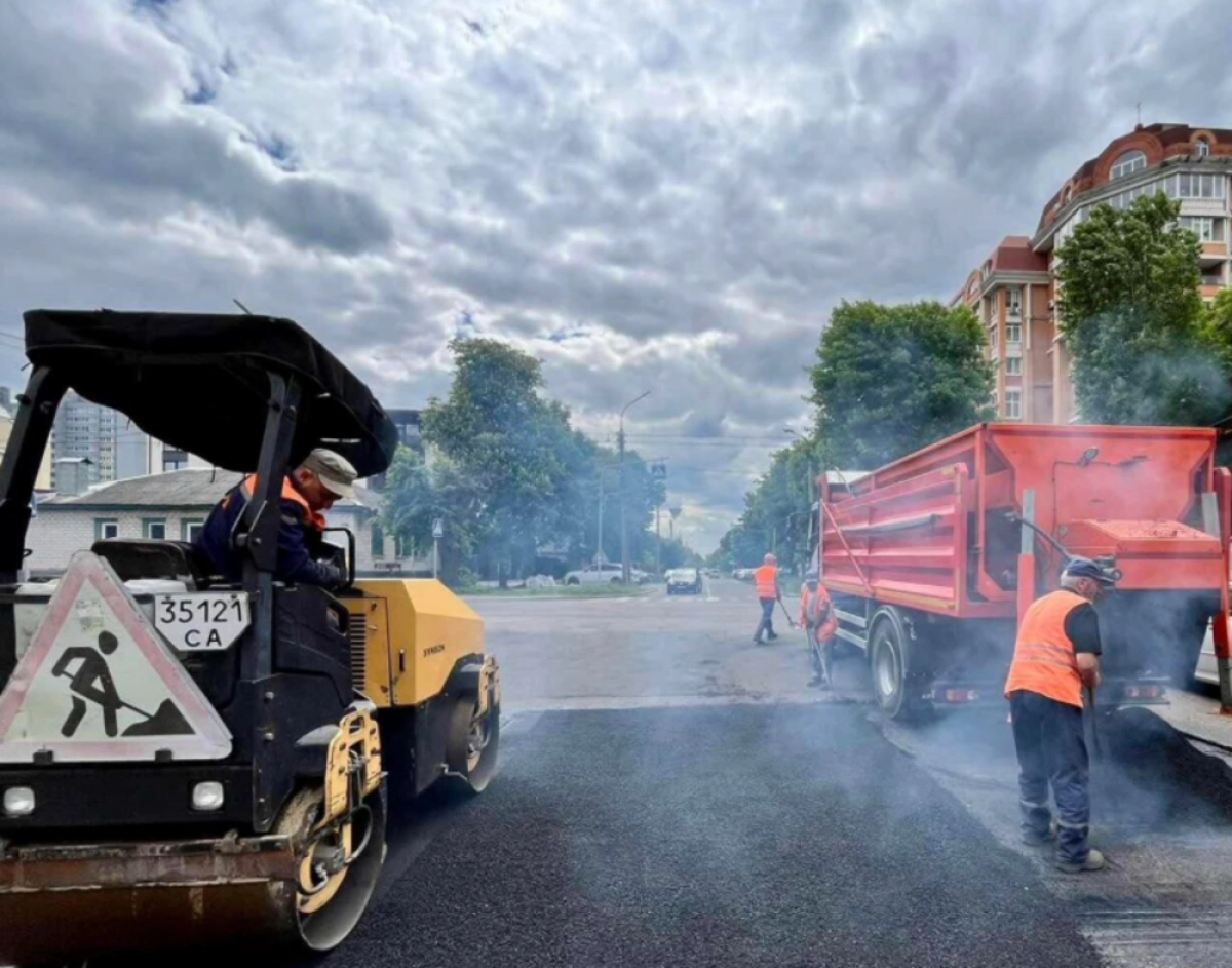 У Києві до кінця липня частково обмежать рух вулицею Дмитра Луценка