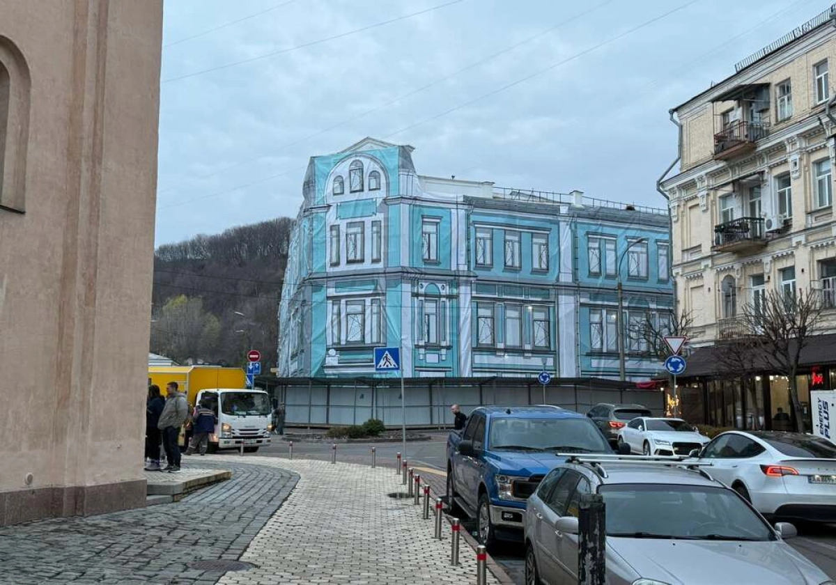Власник пообіцяв зберегти історичний Ткацький цех на Подолі без надбудови