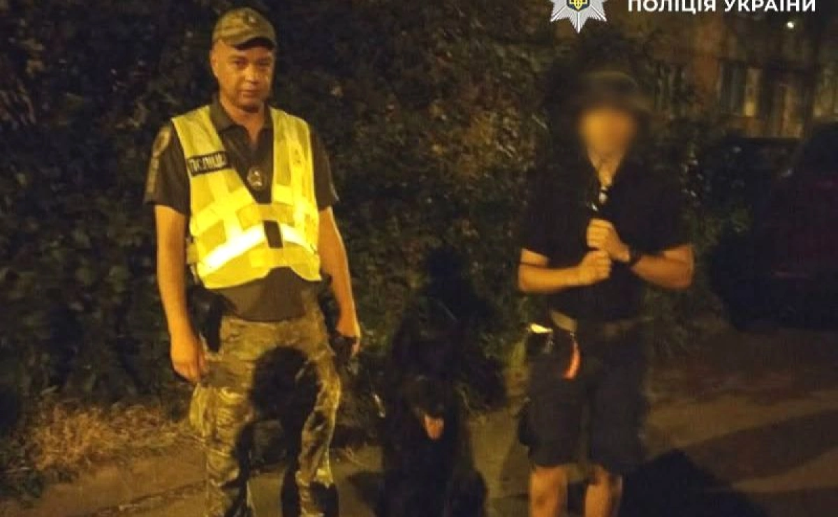У Києві службовий пес Найт менш ніж за годину знайшов 13-річного хлопця, який пішов з дому