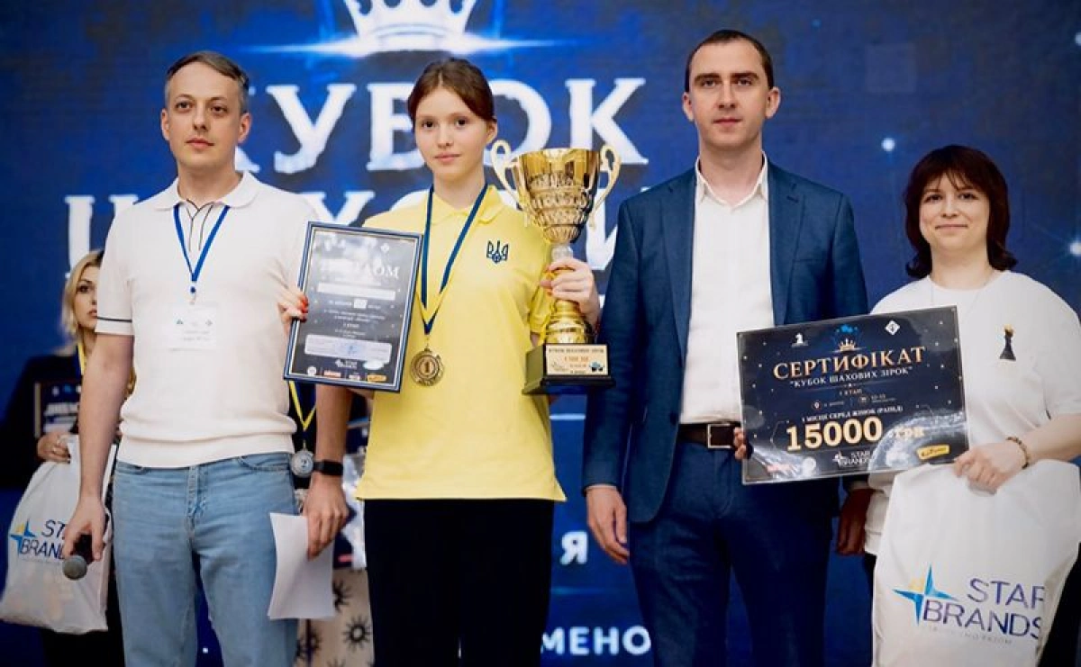 Київські шахісти здобули п’ять медалей на «Кубку шахових зірок» у Дніпрі