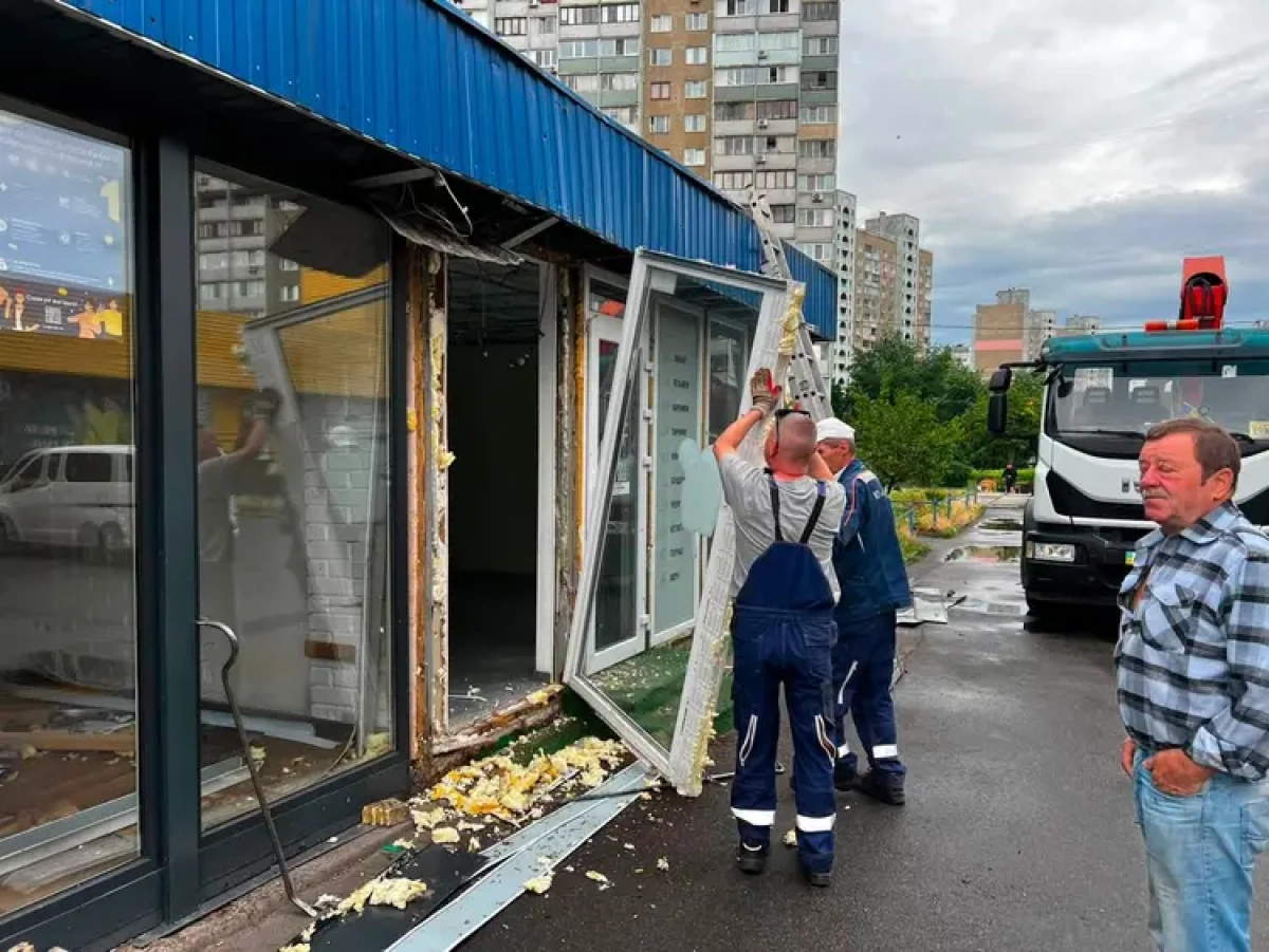 У Києві триває демонтаж незаконних МАФів: за тиждень прибрали 34 об'єкти