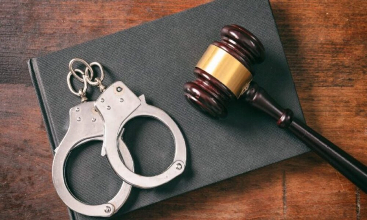 Закупівлі для лежачих хворих за завищеними цінами: у Києві судитимуть посадовицю