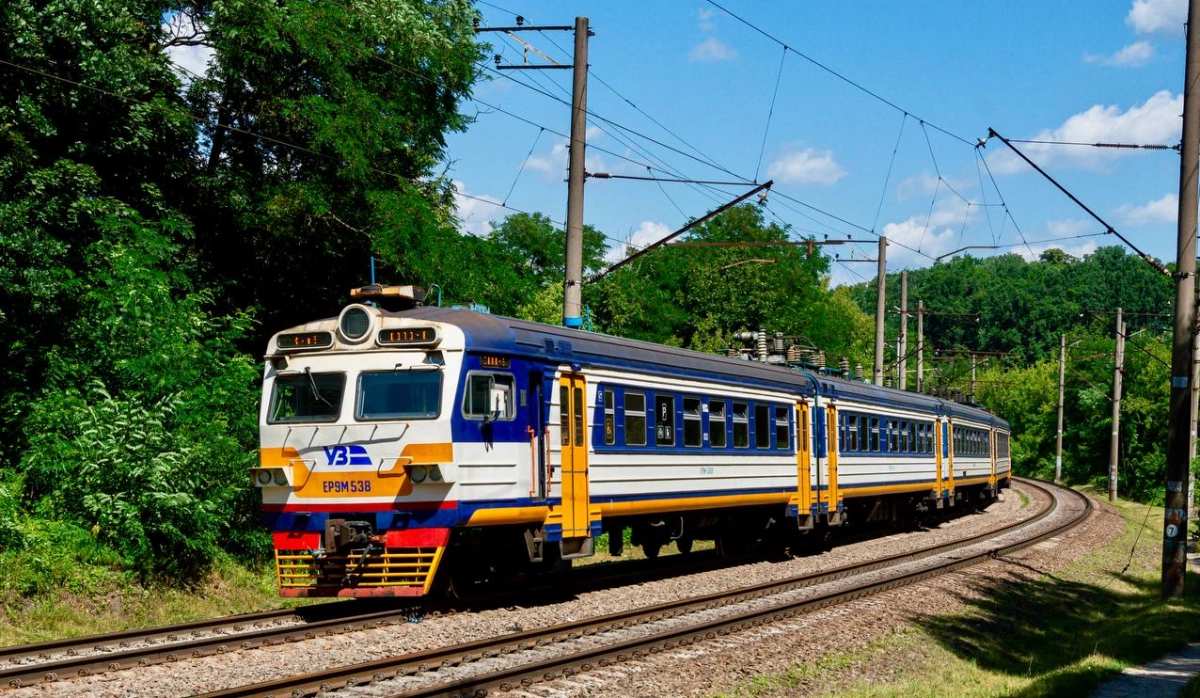 У Києві під час тривог можливі зупинки Kyiv City Express: пасажирам дали важливі поради