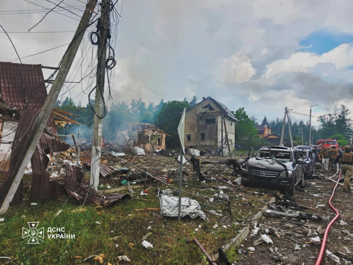 Після удару по Київщині відкрили два кримінальні провадження: 10 загиблих, близько 100 поранених
