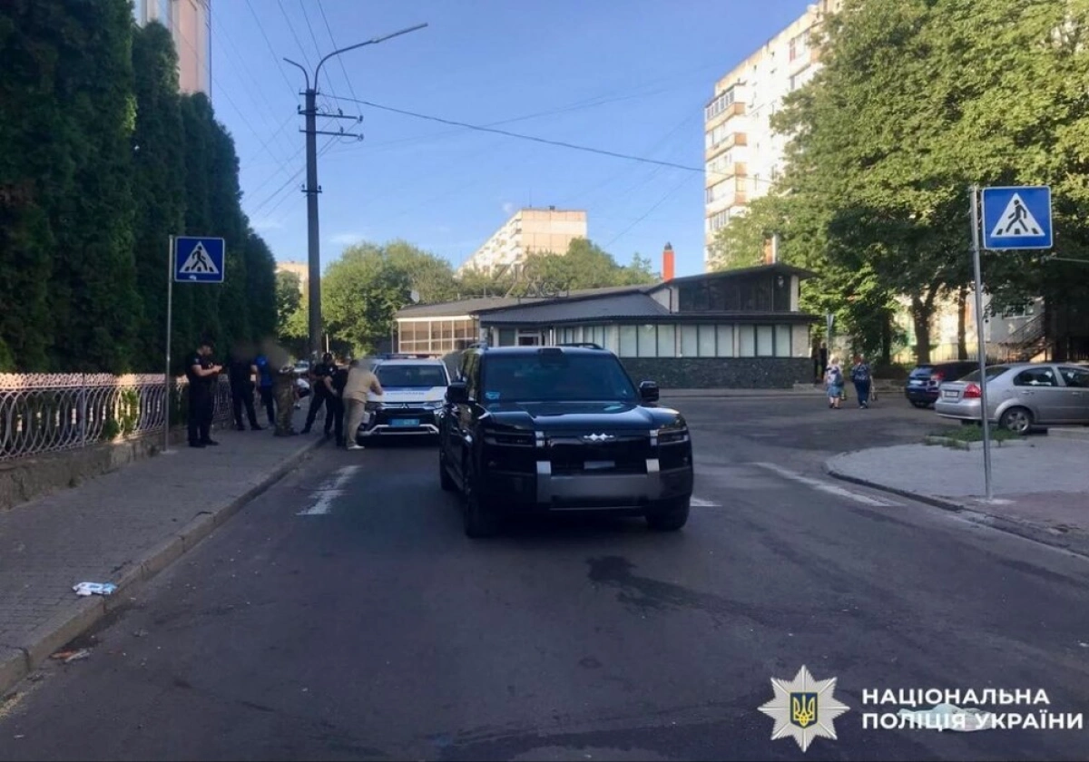 У Білій Церкві BYD збив двох жінок на пішохідному переході: потерпілих госпіталізували